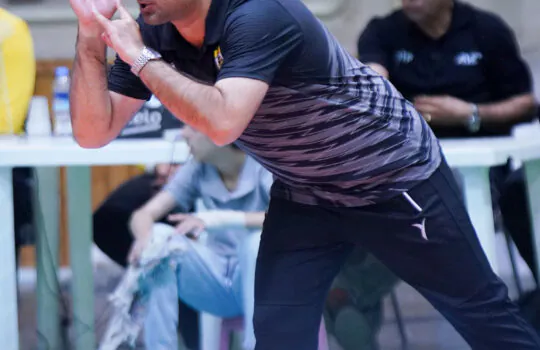 سلمان-نجفی-سرمربی-تیم-والیبال--مناطق-نفت-خیز